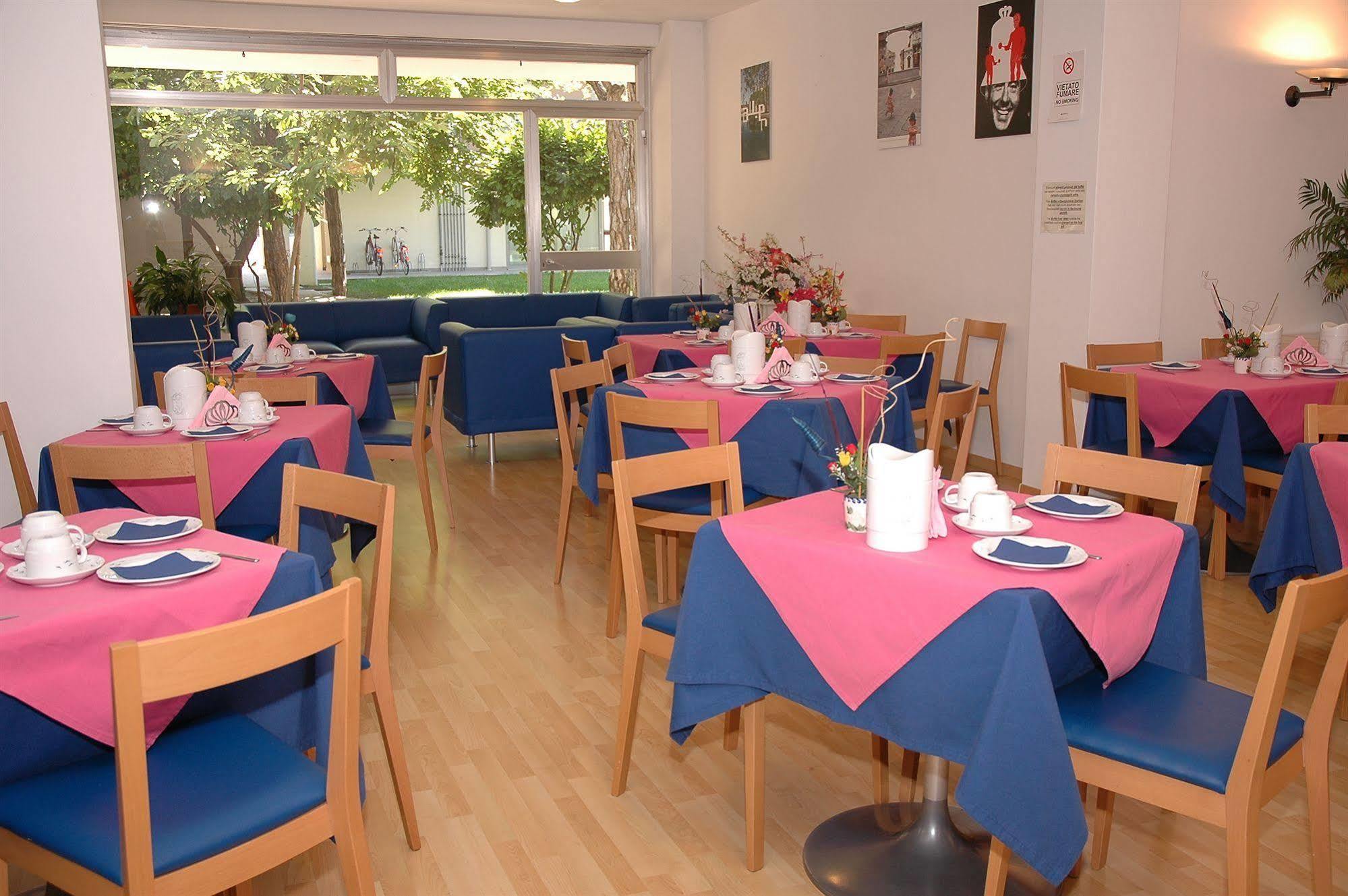 Aparthotel Albatros Lignano Sabbiadoro Extérieur photo